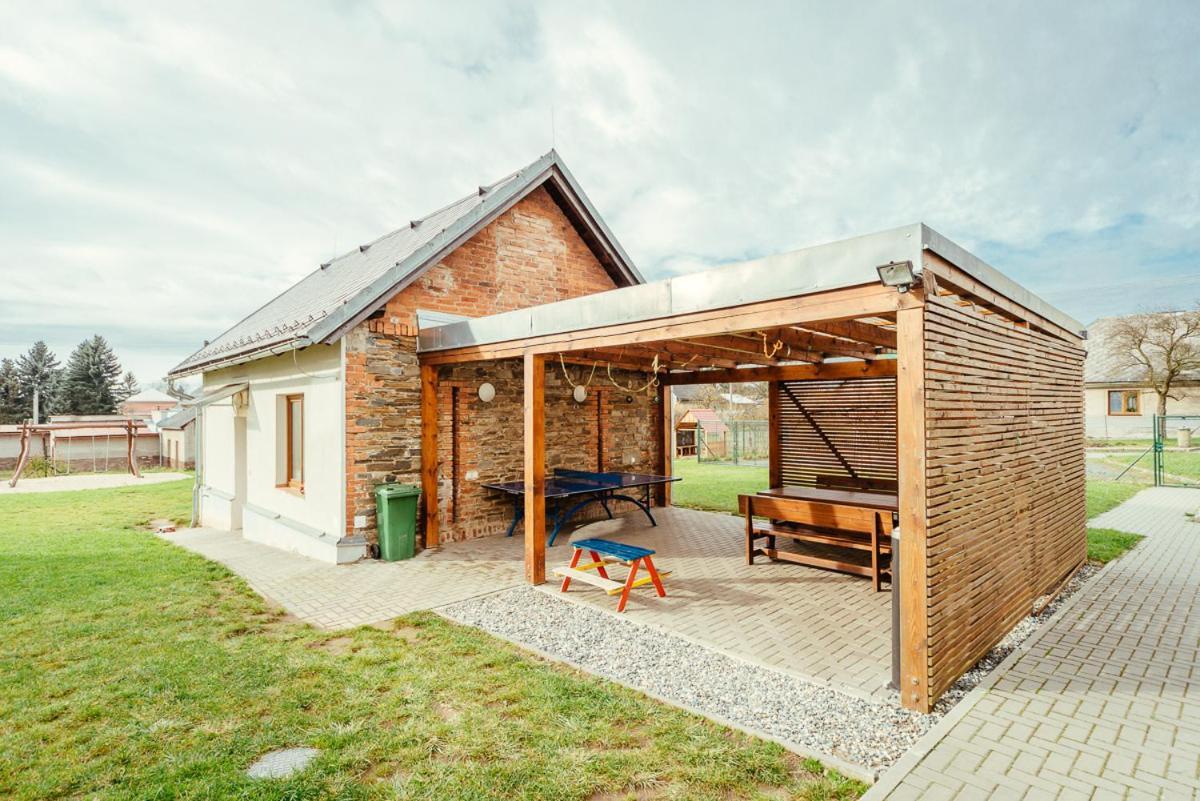 Apartmany Dalov Šternberk エクステリア 写真