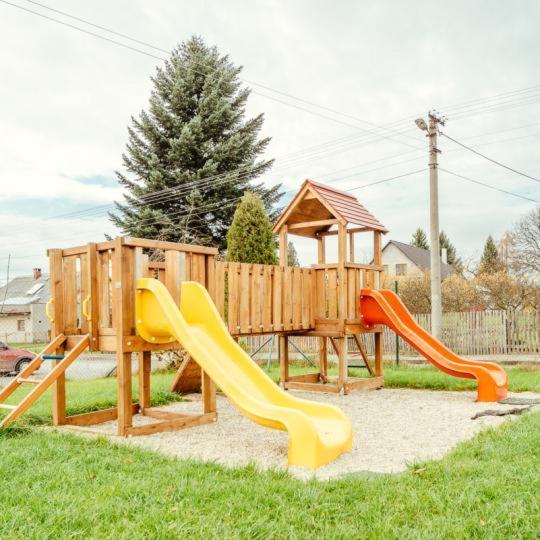 Apartmany Dalov Šternberk エクステリア 写真